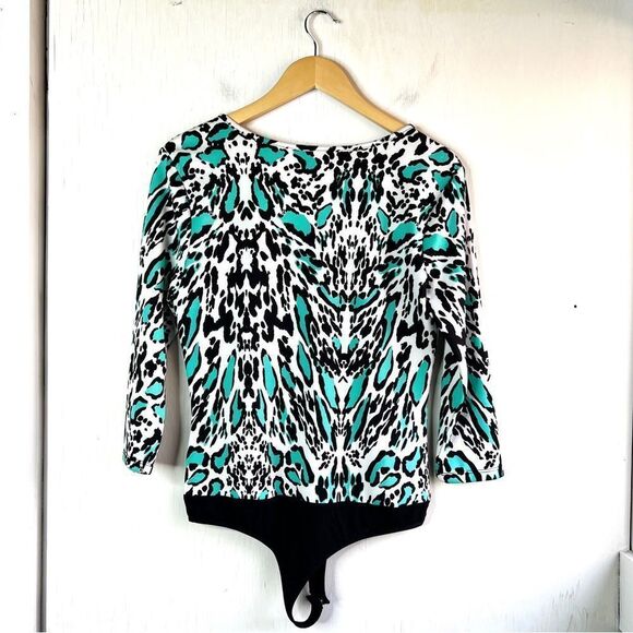 Bebe Cheetah Print Bodysuit Blouse - Picture 6 of 6
